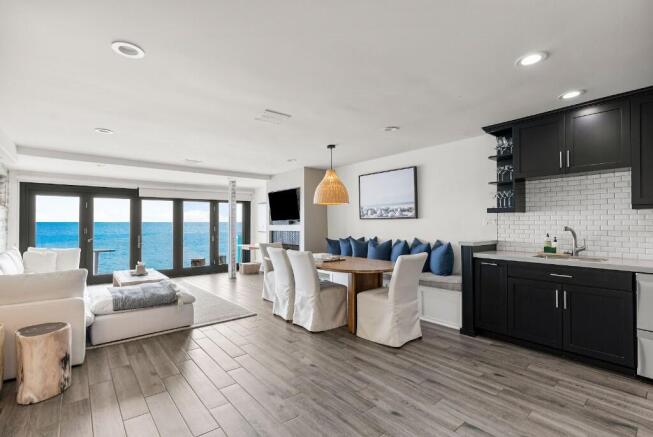 Beachfront deck