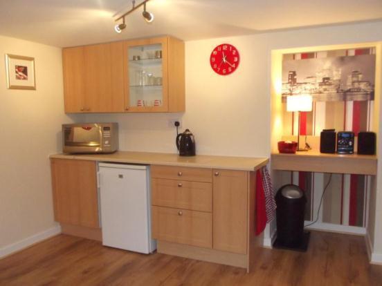 Annex Kitchenette