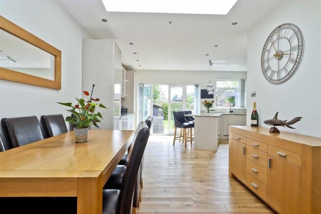 Diner/kitchen