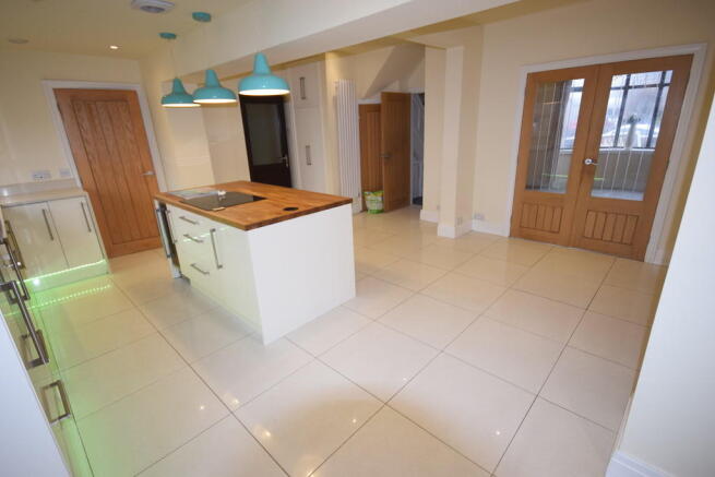 KITCHEN/DINER