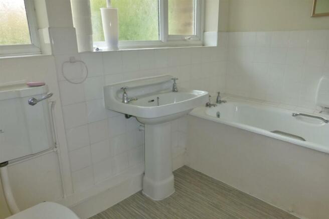 Photo 10