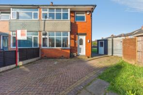 10, Broadway Close, Manchester M41 7NR