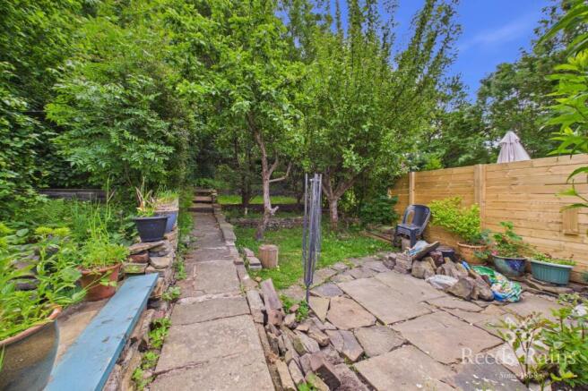 3 bed Terraced for sale Image 4