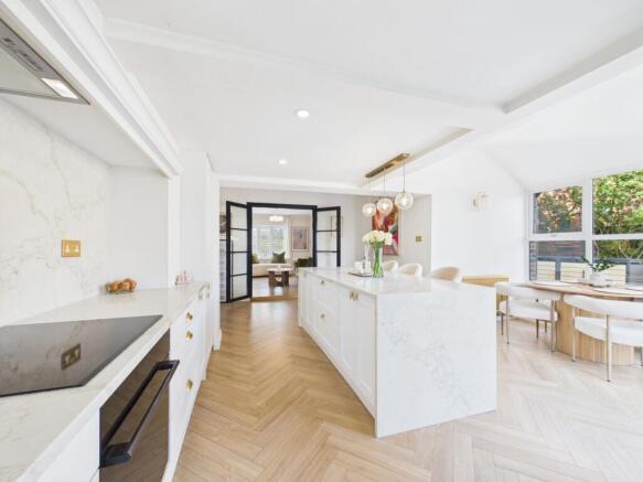 Entertaining Kitchen