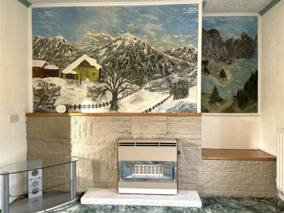 Feature Wall !! 300