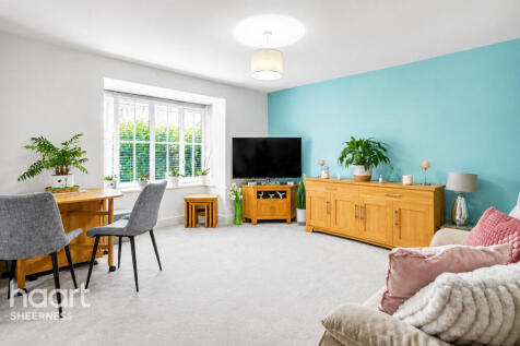 Peony Crescent, Sittingbourne