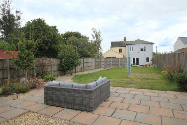 garden1.jpg