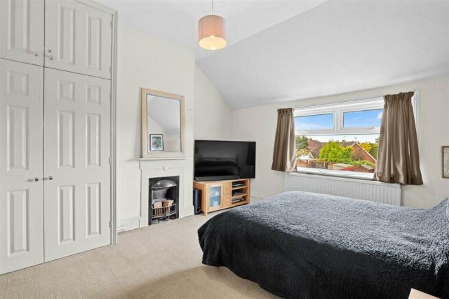 107 Laugherne Road - bedroom 1 (brochure).jpg