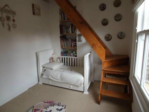 Photo 9
