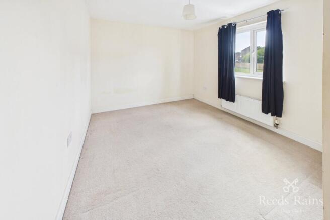 2 bed Apartment for sale Image 5