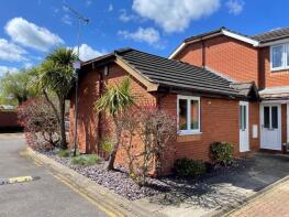 31, Cleves Court, Firs Avenue, Windsor SL4 4EF