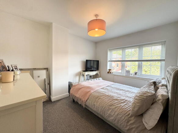 3 bed Semi-Detached for sale Image 10