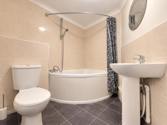 MOUNTS BATHROOM