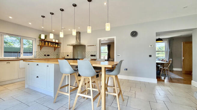 Redlands, Wrangway, Wellington - Separate Two Bedroom Annexe! photo 4