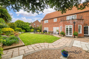 The Blessings, Great North Road, Retford DN22 8QX