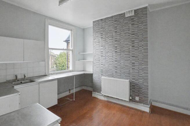 222c Blythe Road, London W14 0HH photo 4