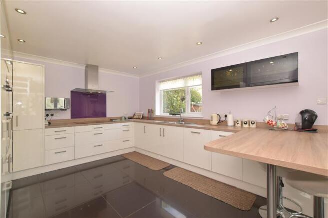 Kitchen Dining Area