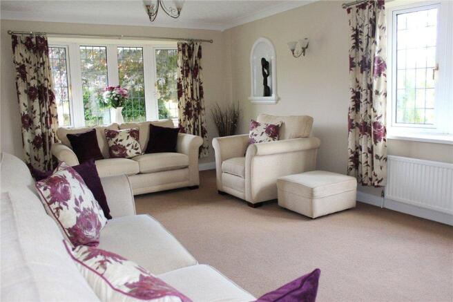 Lounge 2