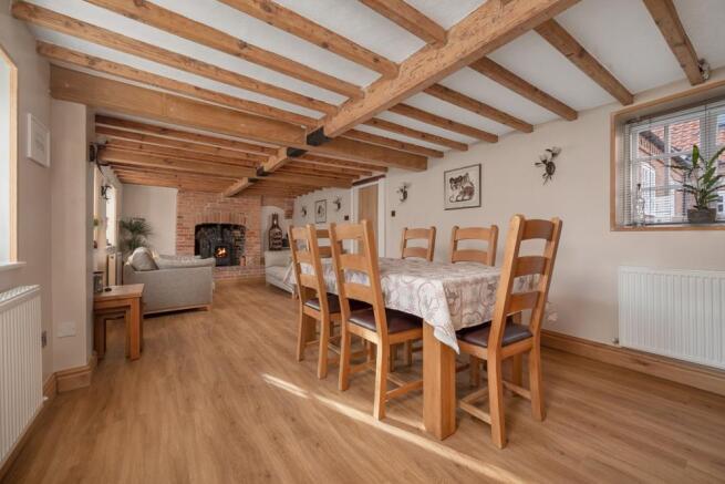 Open Plan Lounge & Family Dining Room