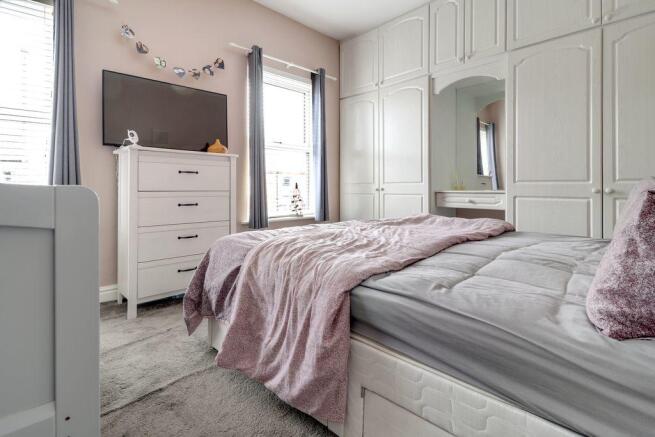 Bedroom 1 (Double)