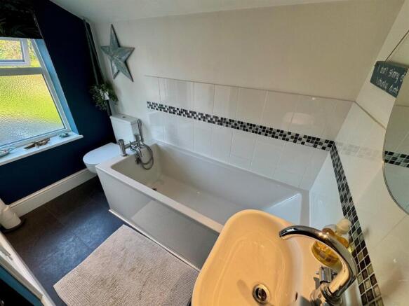 Knight  bath 1.jpg