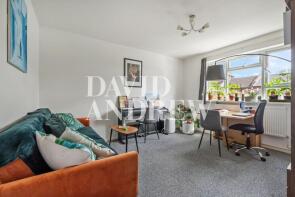 4, 9 17 The Beeches, Trinder Road, London N19 4QT