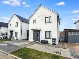 45, Gwartha Close, St. Austell PL25 3GF