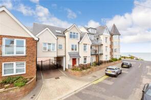 2, Ridgeway Cliff, Herne Bay CT6 8JQ