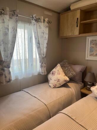 Carnaby Rosedale, Wales, SA3 1LY, United Kingdom photo 5