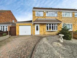 5, Laburnum Drive, Grimsby DN34 4LQ