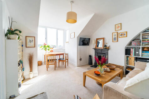 Mount Pleasant Villas, Stroud Green N4