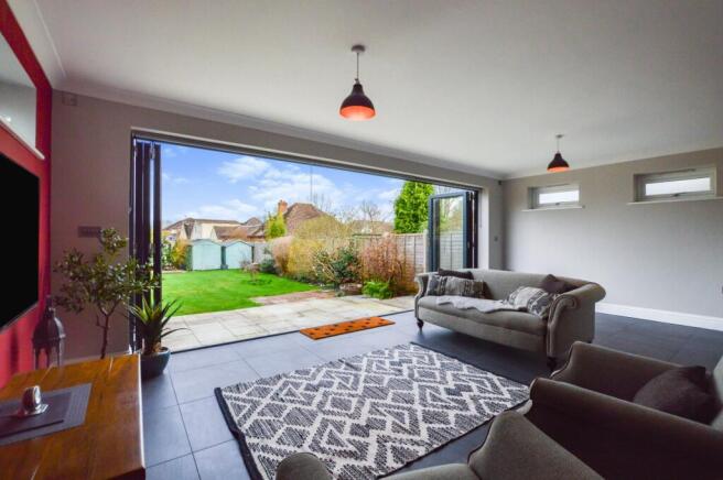 Open Plan & Bifolds