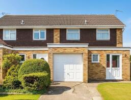 42, Castle Hill Drive, Brockworth, Gloucester GL3 4NX
