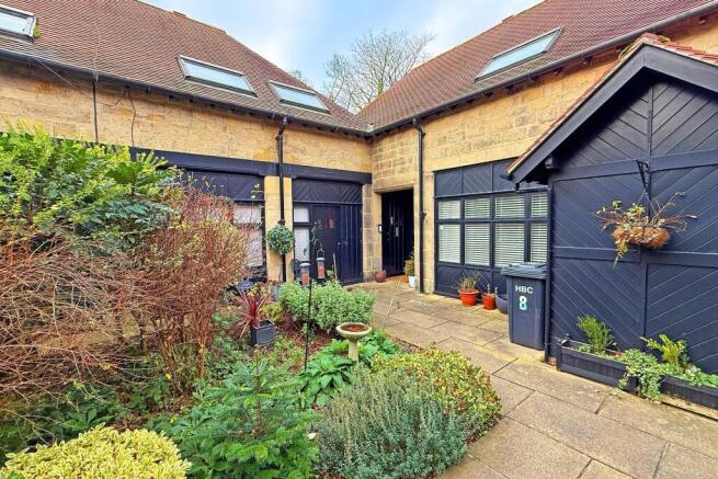 2 bed House for sale Image 10