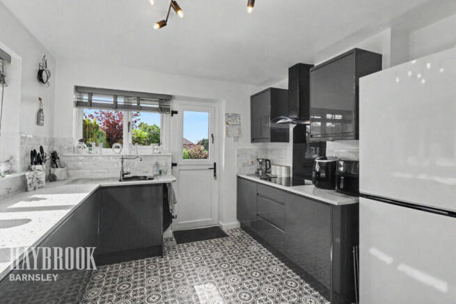 3 bed Detached Bungalow for sale Image 7