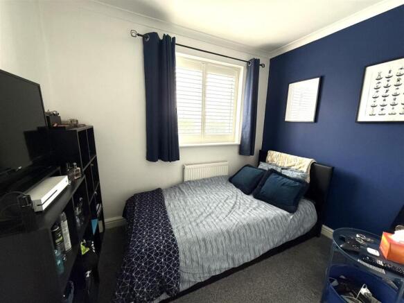 56 eaton bed.jpeg