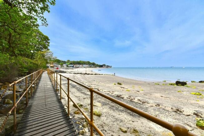Nearby Seagrove Bay