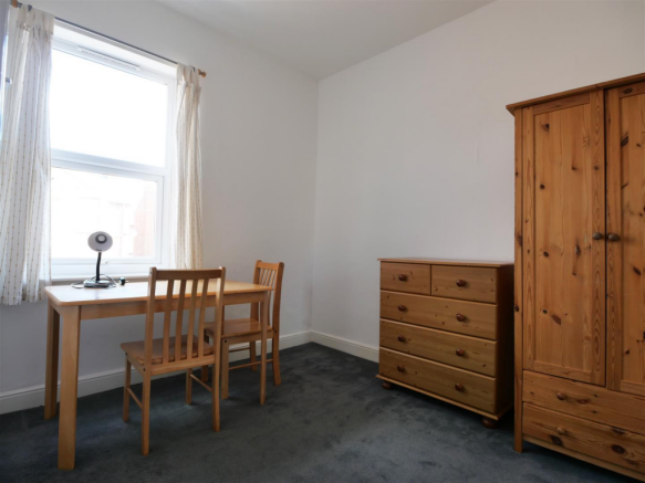 2 bed Terraced for sale Image 8