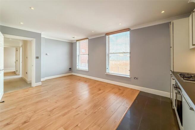 St. Peters Street, St. Albans, Hertfordshire, AL1 – pohled 5