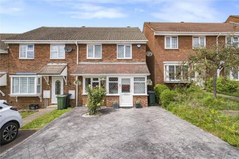 Sinclair Way, Dartford, Kent, DA2