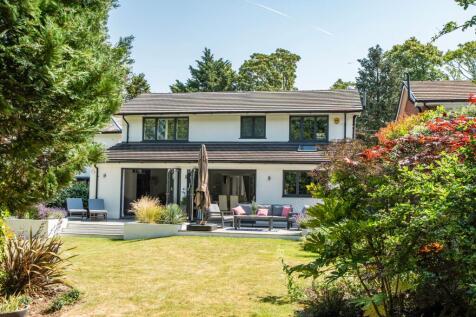 College Avenue, Epsom, KT17