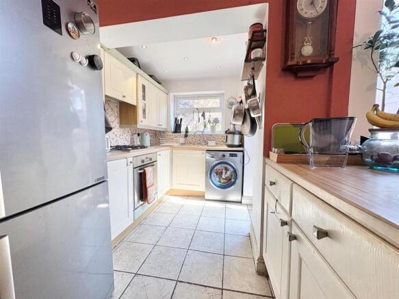 Kitchen.jpg