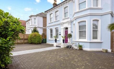 Victoria Road, Worthing