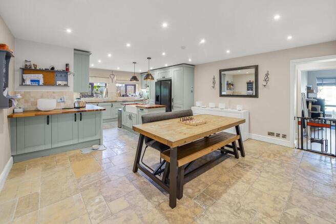 Open Plan Kitchen / Living/ Dining