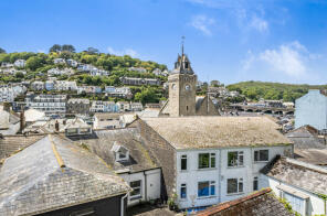 37 Halcavor, Fore Street, Looe PL13 1AD