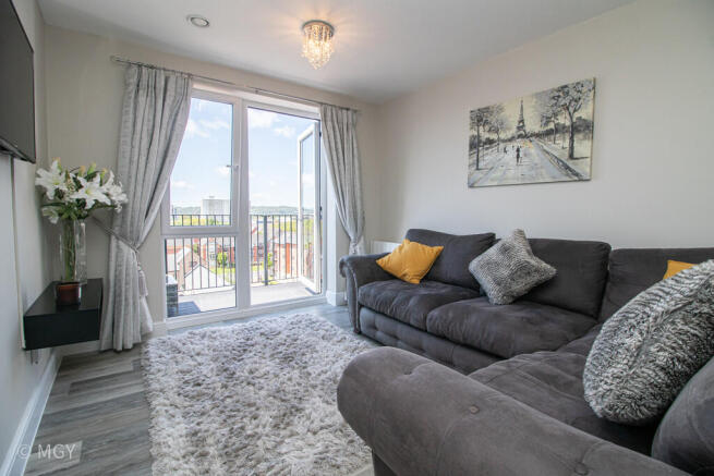 IMG_17165_10_orig...