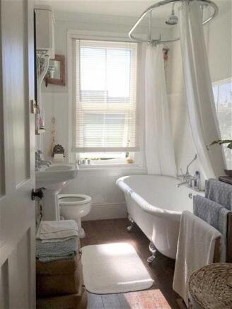 Photo 16