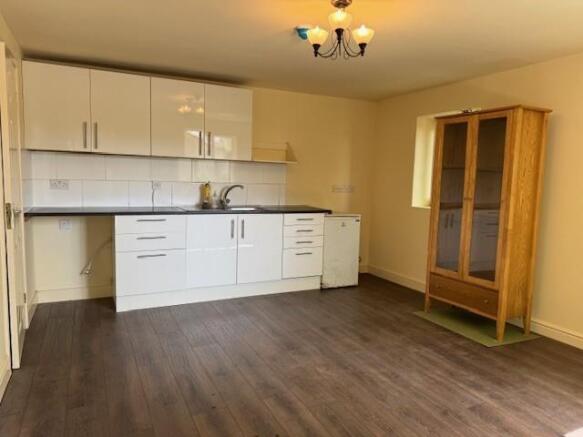 Studio Lounge Kitchen