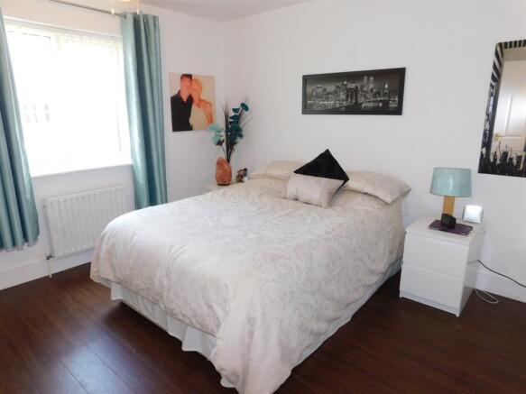 Bedroom 1 x1