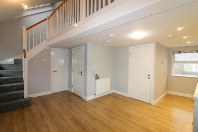 1 bed Flat to rent Image 5